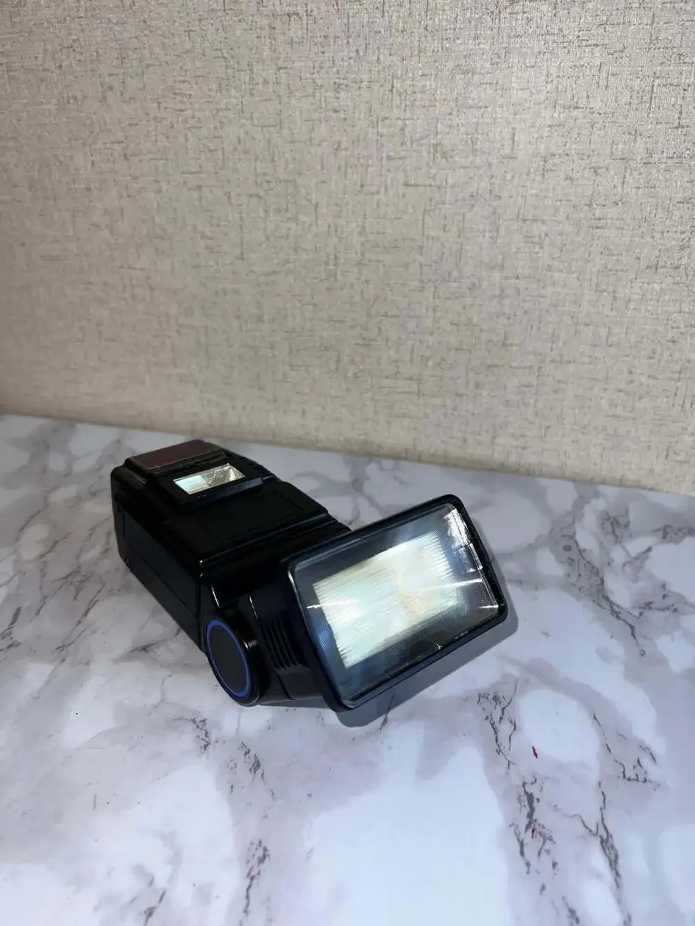 Quantaray QTB-7500A Shoe Mount Electronic Flash with Nikon AF Module